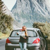 Key tips for renting a car abroad with clarity and ease.